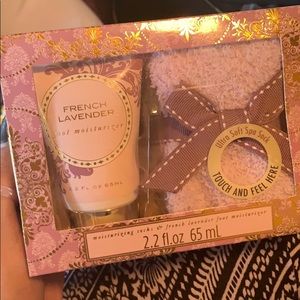 Foot lotion and spa socks